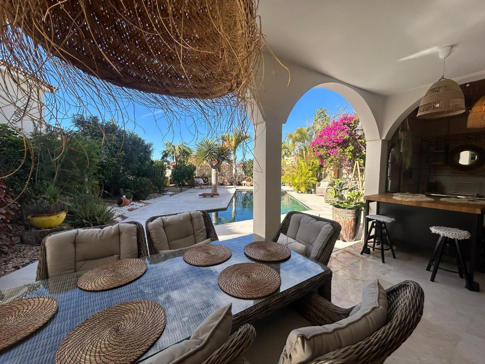 Villa Ibiza - Beautiful House With Private Pool Chayofa Exterior foto