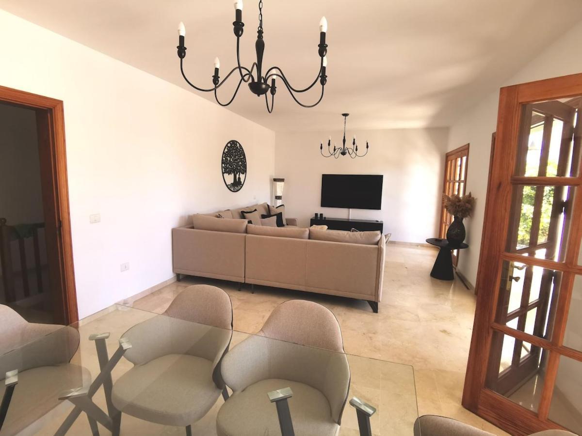Villa Ibiza - Beautiful House With Private Pool Chayofa Exterior foto